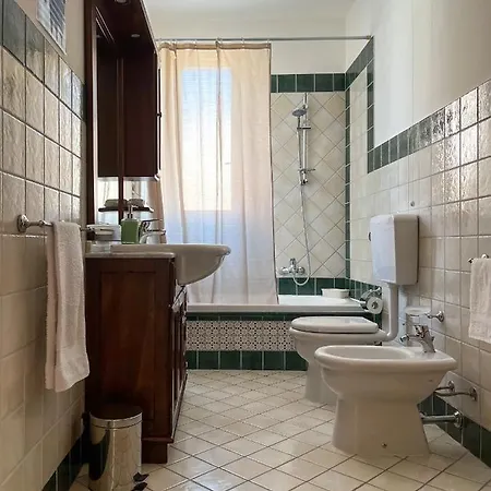 Antonella Santa Maria di Leuca